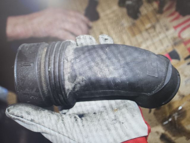 bontott CITROËN C3 PICASSO Szívó Cső