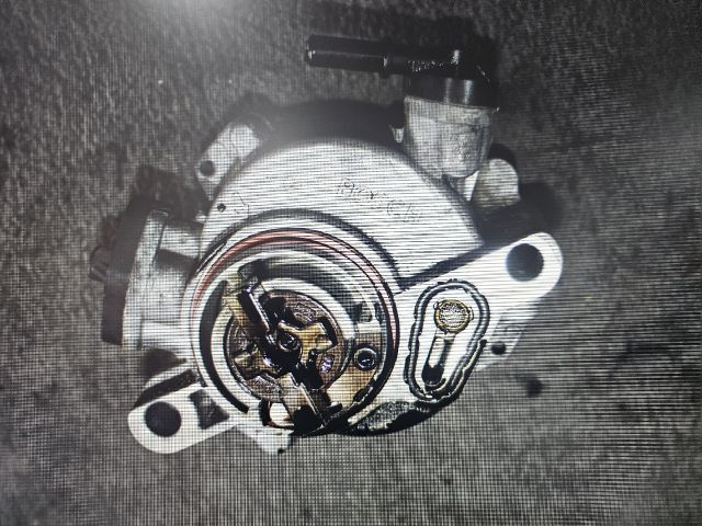 bontott CITROËN C3 PICASSO Vákumpumpa