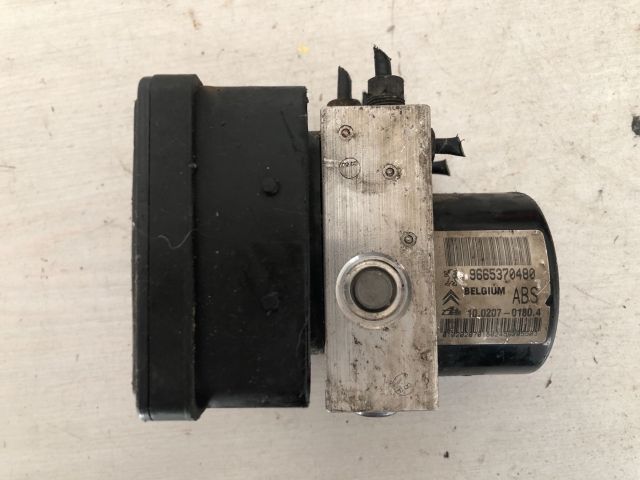 bontott CITROËN C3 PICASSO ABS Kocka