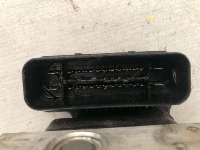 bontott CITROËN C3 PICASSO ABS Kocka