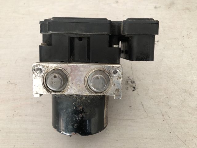 bontott CITROËN C3 PICASSO ABS Kocka