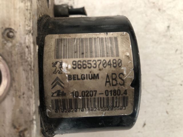 bontott CITROËN C3 PICASSO ABS Kocka