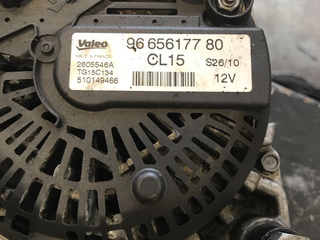 bontott CITROËN C3 PICASSO Generátor