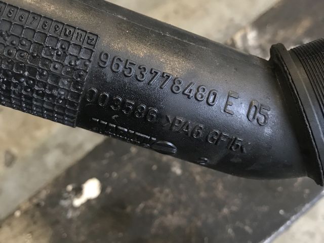 bontott CITROËN C3 PICASSO Turbócső