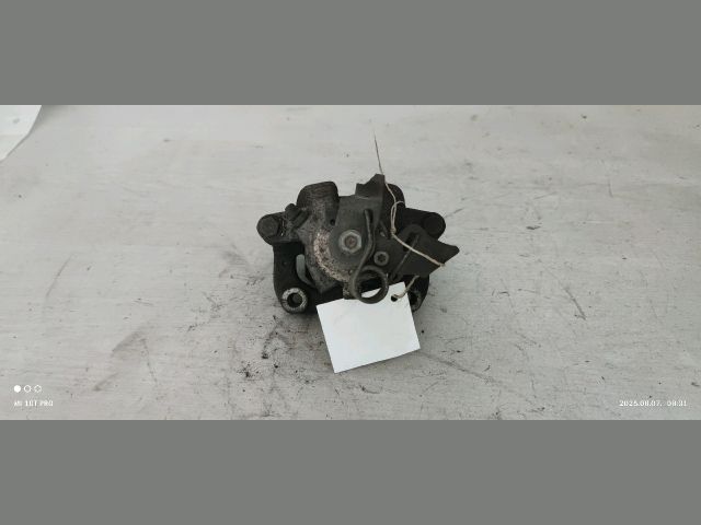 bontott CITROËN C3 PICASSO Jobb hátsó Féknyereg Munkahengerrel