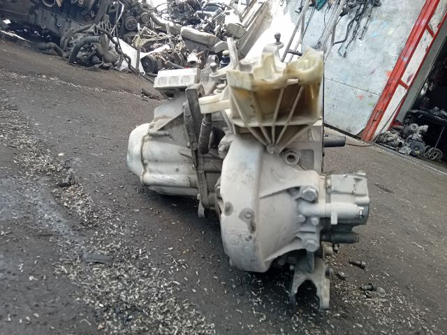 bontott CITROËN C3 PICASSO Váltó (Mechanikus)