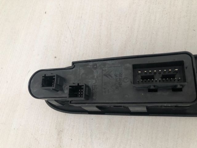 bontott CITROËN C3 PICASSO Ablakemelő Kapcsoló Négyes / Kettes