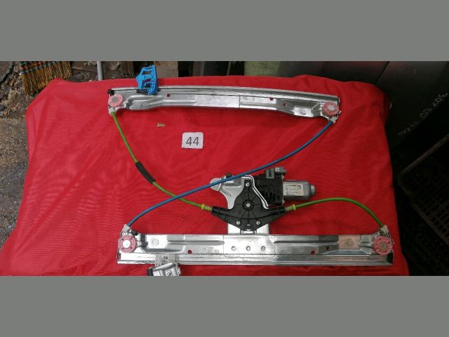 bontott CITROËN C3 PICASSO Bal első Ablakemelő Szerkezet (Elektromos)