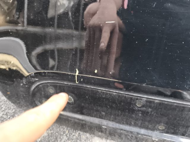 bontott CITROËN C3 PICASSO Bal első Ajtó (Üres lemez)