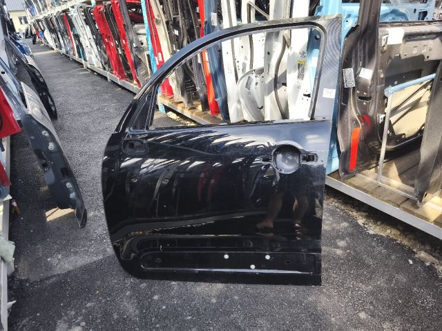 bontott CITROËN C3 PICASSO Bal első Ajtó (Üres lemez)