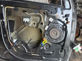 bontott CITROËN C3 PICASSO Bal első Ajtó (Üres lemez)