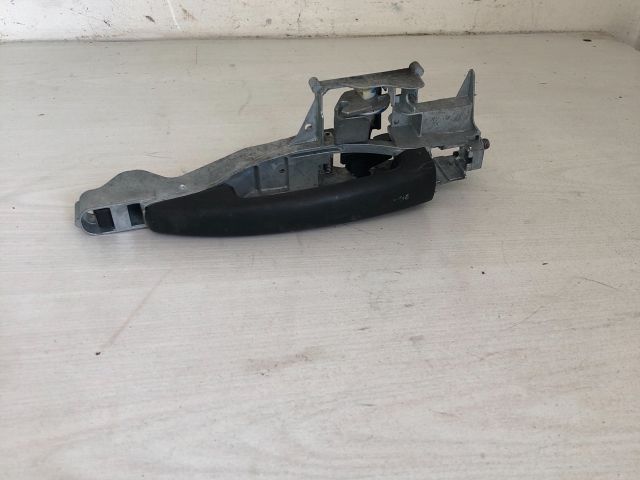 bontott CITROËN C3 PICASSO Bal első Külső Kilincs