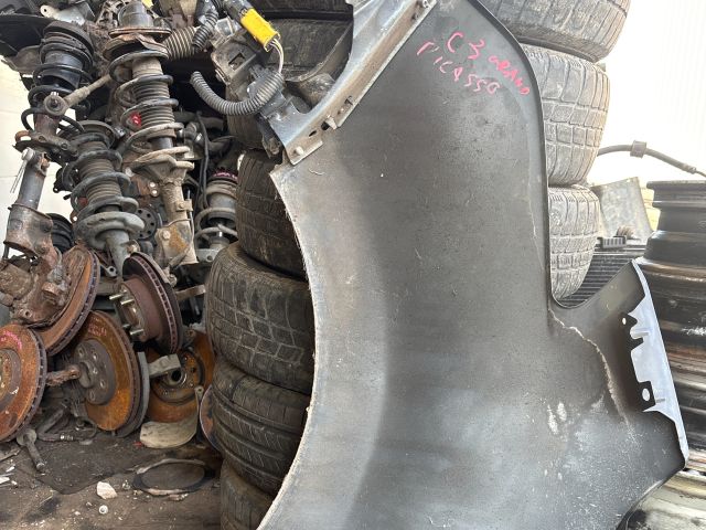 bontott CITROËN C3 PICASSO Bal első Sárvédő