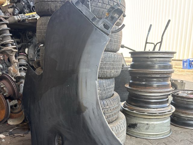 bontott CITROËN C3 PICASSO Bal első Sárvédő