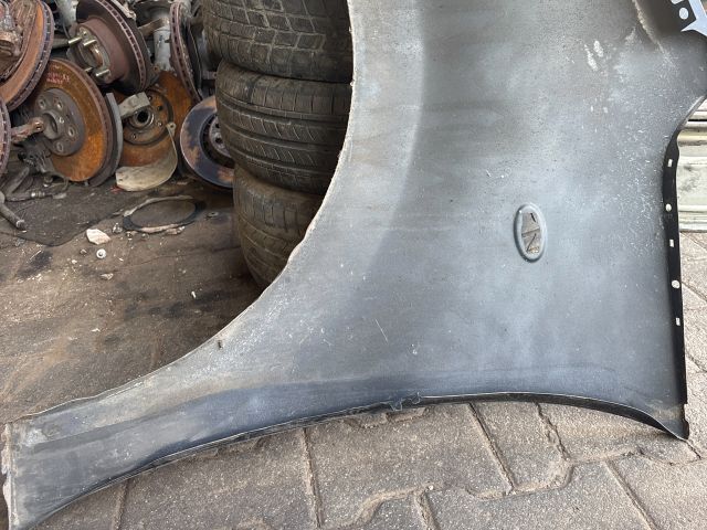 bontott CITROËN C3 PICASSO Bal első Sárvédő