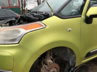 bontott CITROËN C3 PICASSO Bal első Sárvédő