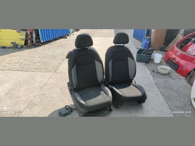 bontott CITROËN C3 PICASSO Bal első Ülés