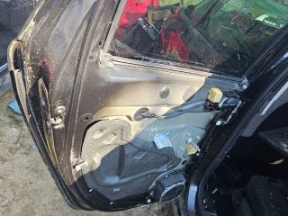 bontott CITROËN C3 PICASSO Bal hátsó Ajtó (Részeivel)