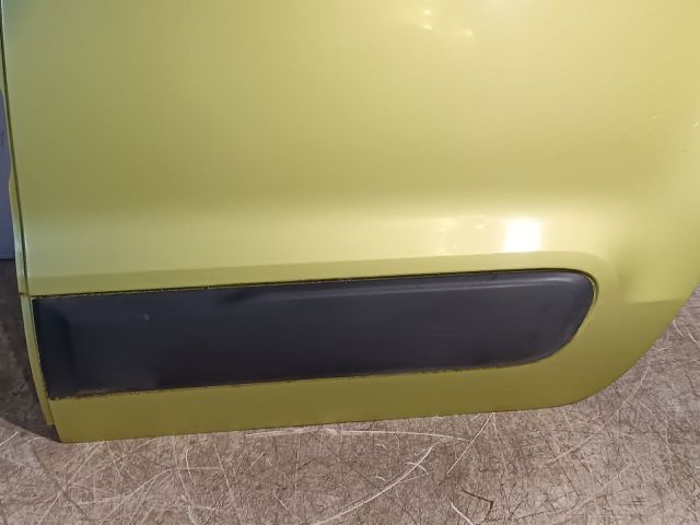 bontott CITROËN C3 PICASSO Bal hátsó Ajtó (Részeivel)