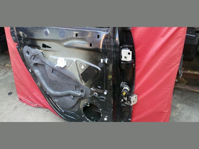 bontott CITROËN C3 PICASSO Bal hátsó Ajtó (Üres lemez)