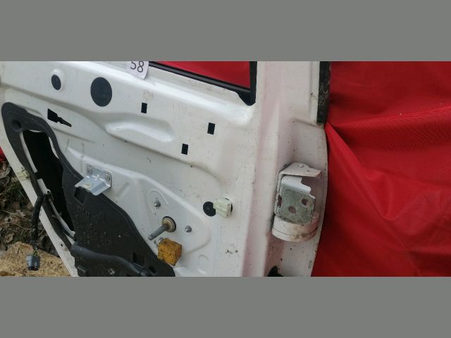 bontott CITROËN C3 PICASSO Bal hátsó Ajtó (Üres lemez)