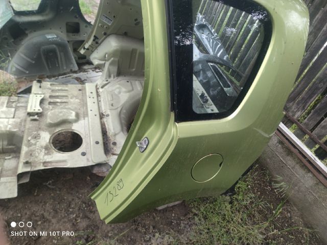 bontott CITROËN C3 PICASSO Bal hátsó Negyed Karosszéria Csomag