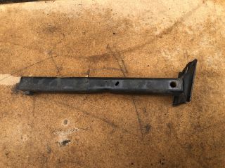 bontott CITROËN C3 PICASSO Bal Lökhárító Tartó Nyúlványvég