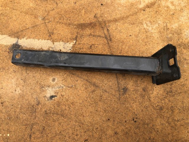 bontott CITROËN C3 PICASSO Bal Lökhárító Tartó Nyúlványvég