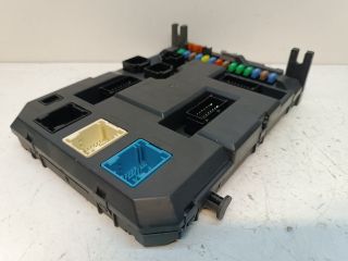 bontott CITROËN C3 PICASSO Biztosítéktábla Utastér