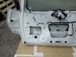 bontott CITROËN C3 PICASSO Csomagtérajtó (Üres lemez)