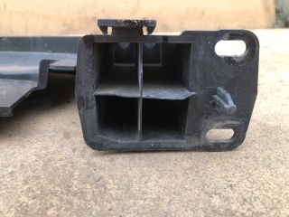 bontott CITROËN C3 PICASSO Első Lökhárító Alsó (Műanyag)