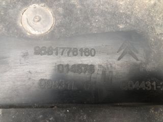 bontott CITROËN C3 PICASSO Első Lökhárító Alsó (Műanyag)