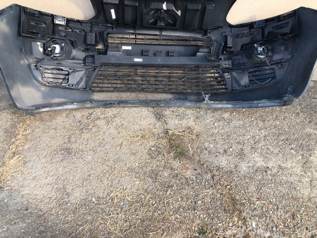 bontott CITROËN C3 PICASSO Első Lökhárító (Részeivel)