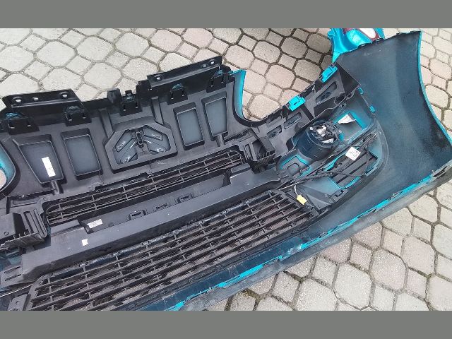 bontott CITROËN C3 PICASSO Első Lökhárító (Részeivel)