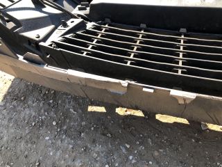 bontott CITROËN C3 PICASSO Első Lökhárító (Részeivel)