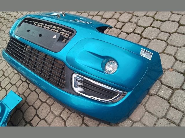 bontott CITROËN C3 PICASSO Első Lökhárító (Részeivel)