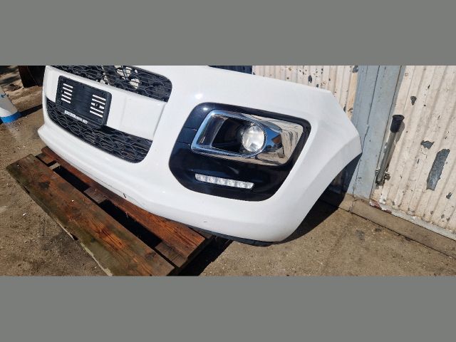 bontott CITROËN C3 PICASSO Első Lökhárító (Részeivel)