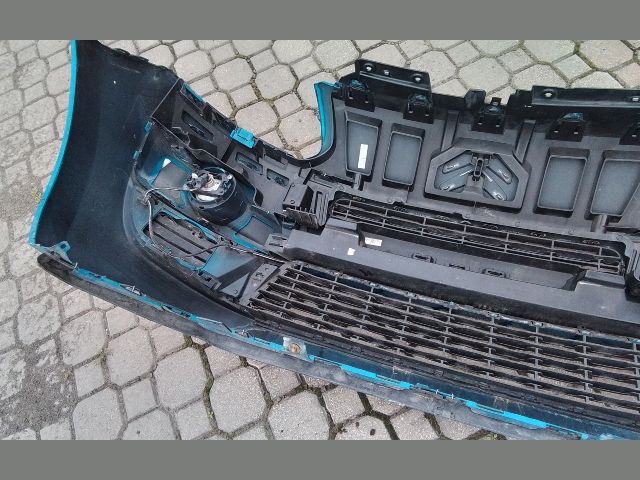 bontott CITROËN C3 PICASSO Első Lökhárító (Részeivel)