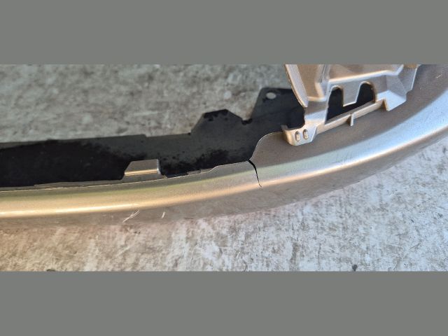 bontott CITROËN C3 PICASSO Első Lökhárító (Üresen)