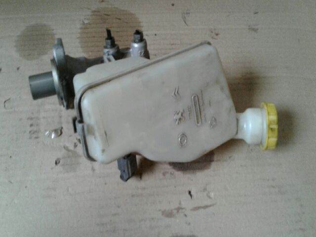 bontott CITROËN C3 PICASSO Főfékhenger