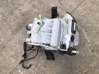 bontott CITROËN C3 PICASSO Fűtés Box