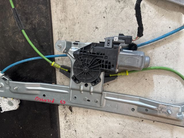 bontott CITROËN C3 PICASSO Jobb első Ablakemelő Szerkezet (Elektromos)