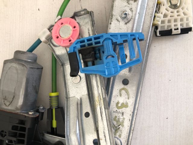 bontott CITROËN C3 PICASSO Jobb első Ablakemelő Szerkezet (Elektromos)