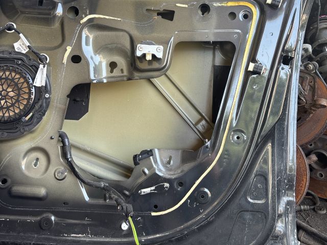 bontott CITROËN C3 PICASSO Jobb első Ajtó (Üres lemez)