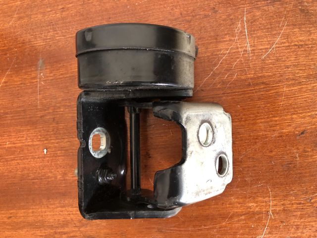 bontott CITROËN C3 PICASSO Jobb első Ajtóhatároló