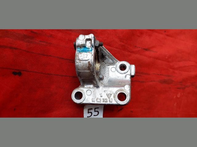 bontott CITROËN C3 PICASSO Jobb első Féltengely Tartó