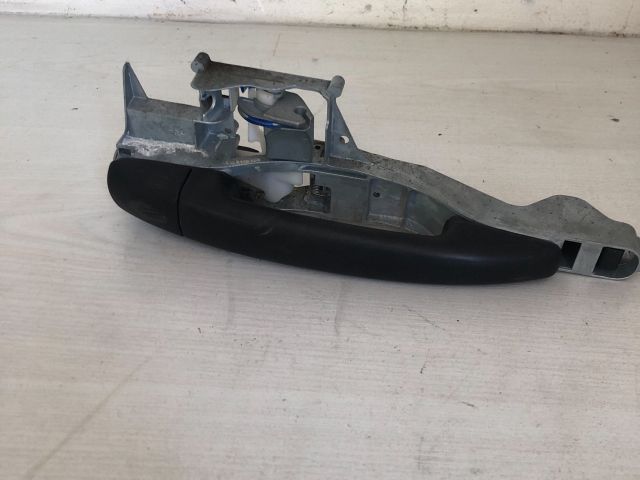 bontott CITROËN C3 PICASSO Jobb első Külső Kilincs