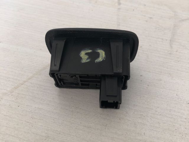 bontott CITROËN C3 PICASSO Jobb hátsó Ablakemelő Kapcsoló