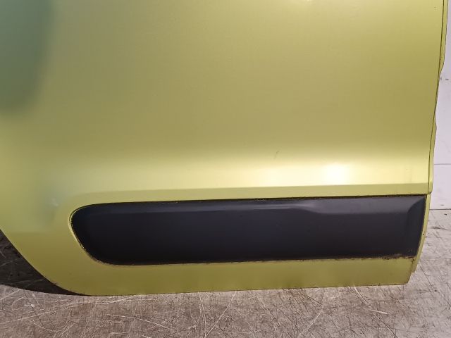 bontott CITROËN C3 PICASSO Jobb hátsó Ajtó (Részeivel)
