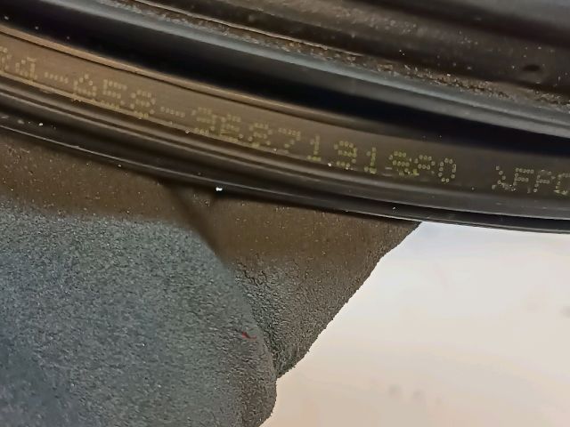 bontott CITROËN C3 PICASSO Jobb hátsó Gumikéder